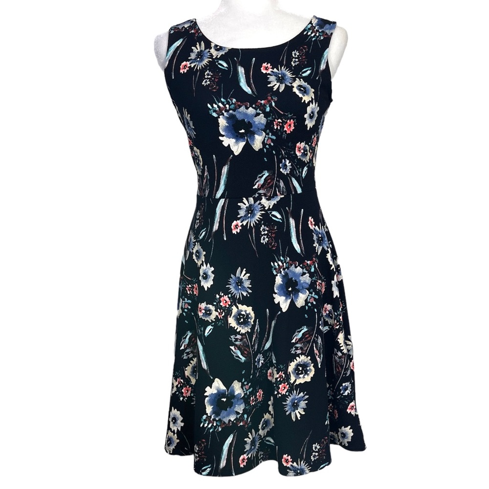 Kaileigh Black Floral Fit and Flare Sleeveless Dress